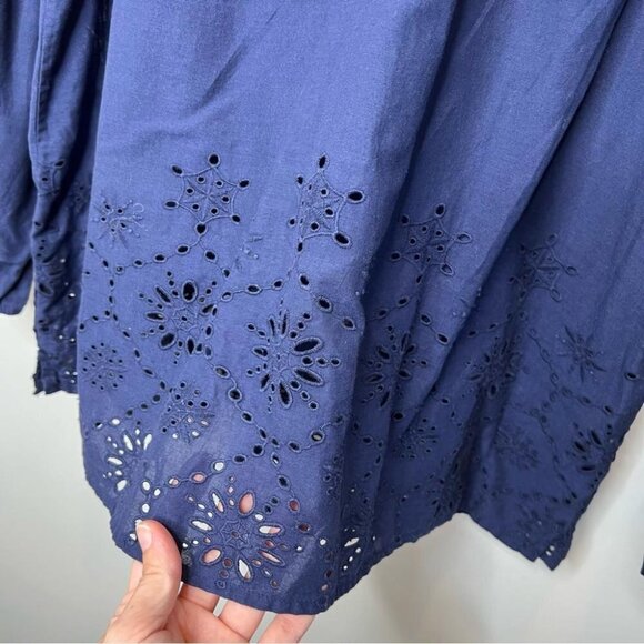 Lilly Pulitzer Womens Size Large Navy Blue Popover Cotton Blouse Eyelet Lace - Picture 3 of 7